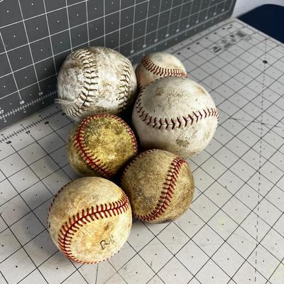 Baseballs & Softballs