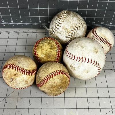 Baseballs & Softballs
