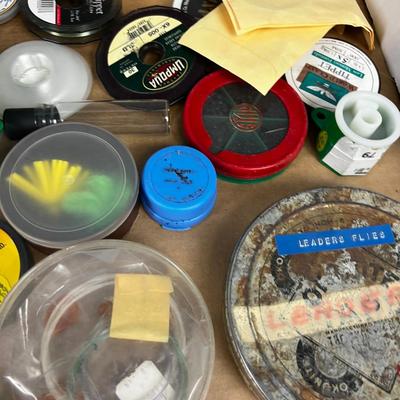 Fishing: Leader and Sinkers