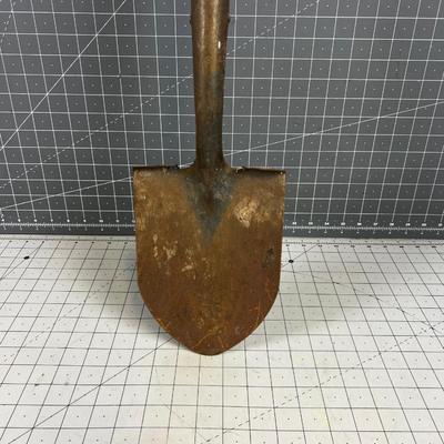 Garden Spade / Small Shovel 