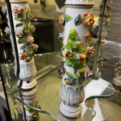 Dresden Mirrored Glass Shelf. 