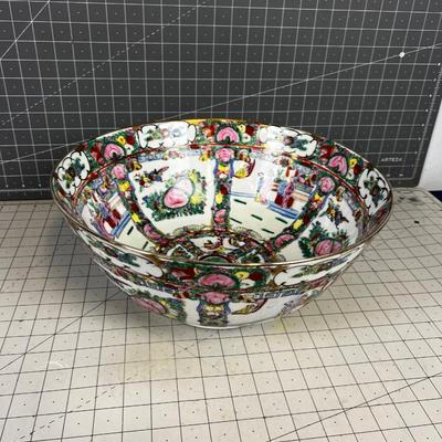 Chinese Rose Famille  Bowl Marked, Japanese Ware Decorated in Macau. NEAT!! I