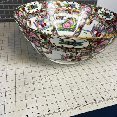 Chinese Rose Famille  Bowl Marked, Japanese Ware Decorated in Macau. NEAT!! I