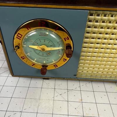Philco Radio Model 54-804 