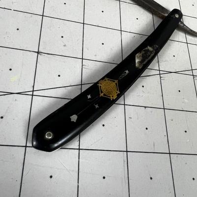Henckels Straight Razor 