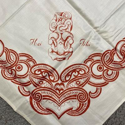vintage NEW ZEALAND MAORI PACIFIC ISLAND ART LINEN TABLECLOTH & NAPKINS 
