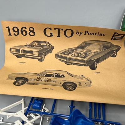 Vintage MPC 1968 GTO Pontiac Hardtop 1/25 Scale Customizing Car Model Kit