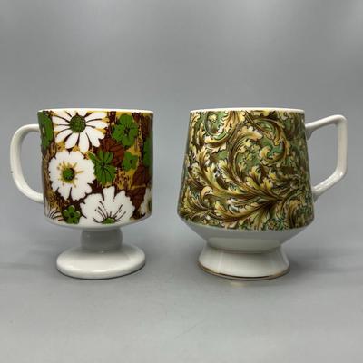 Vintage Mid-Century Pop Deco Floral Ceramic Mugs Japan R6215