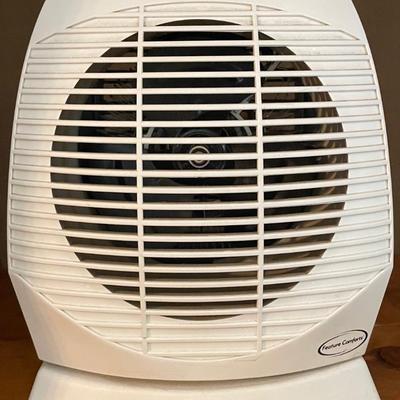 Feature Comforts Digital Heater Fan