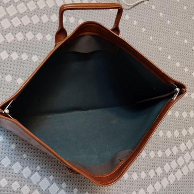 Leather bag