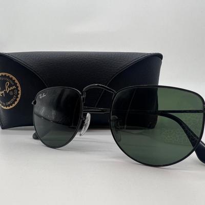 RAY BANS Sunglasses