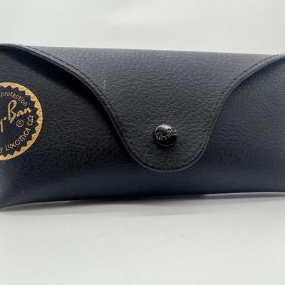 RAY BANS Sunglasses