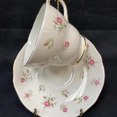 Vintage Duchess Bone China Marie Pattern Pink Roses Teacup and Saucer