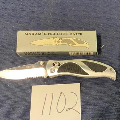 Madam Linerlock Knife