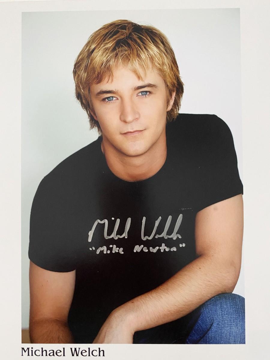 Breaking Dawn Michael Welch signed photo