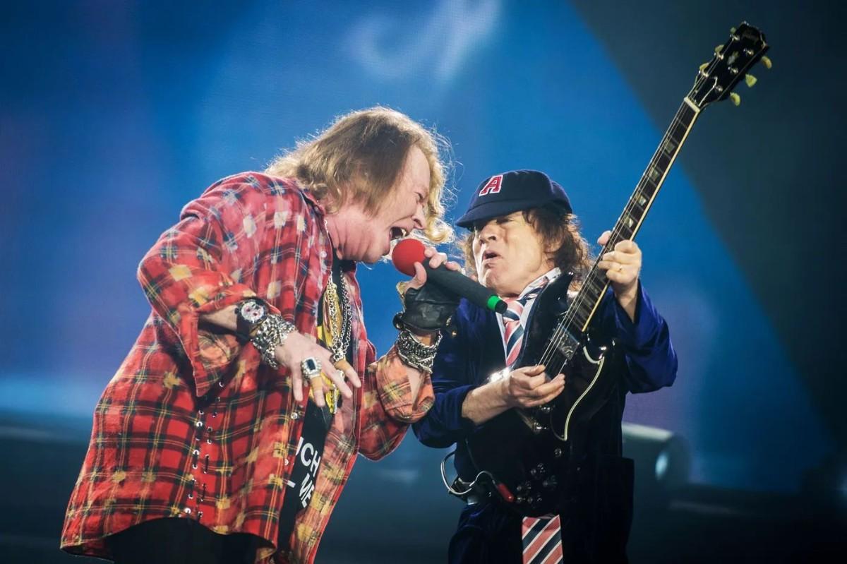 AC/DC photo reprint | EstateSales.org