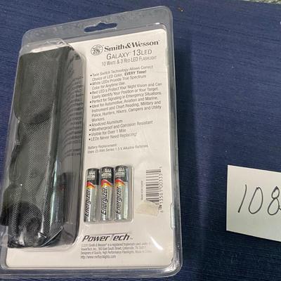 Smith & Wesson Flashlight