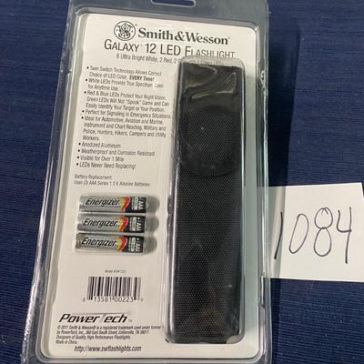 Smith & Wesson Flashlight