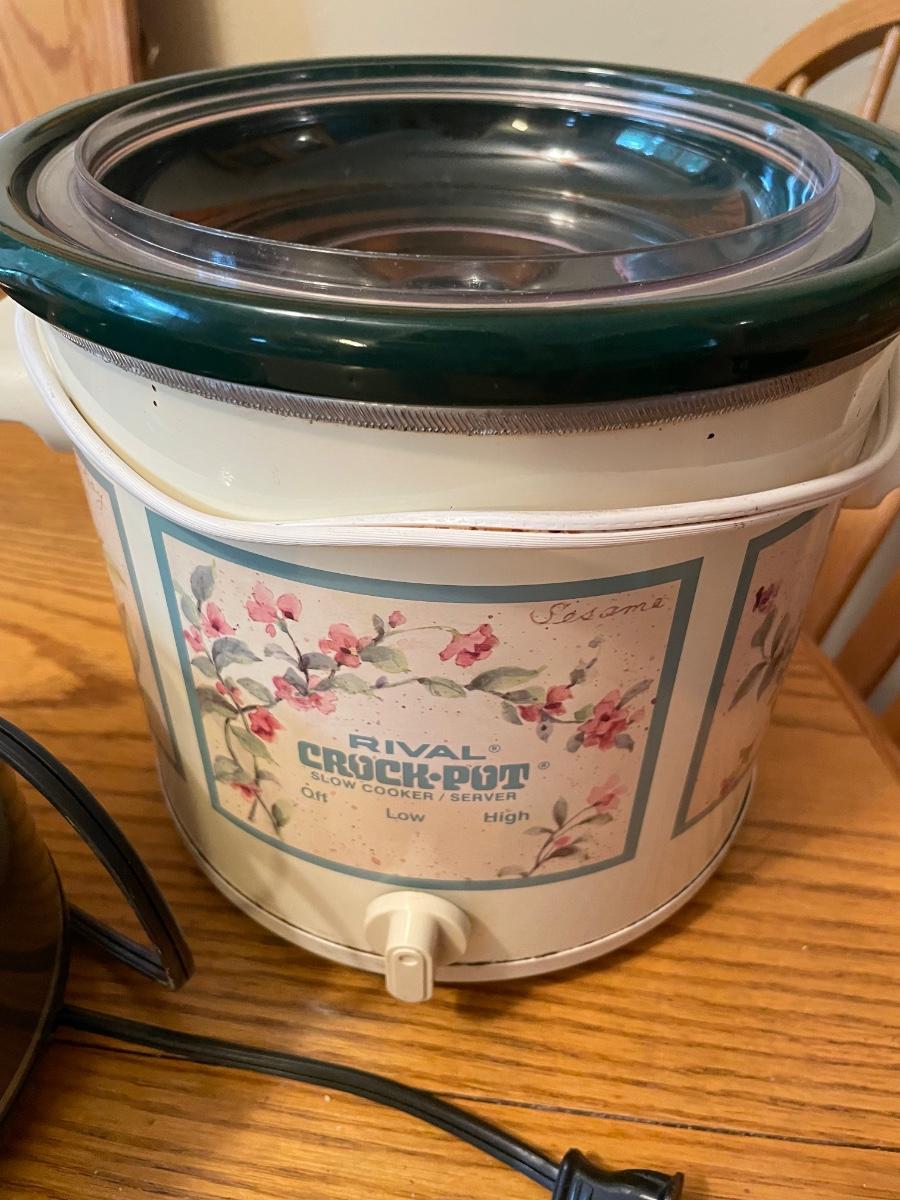 3 crock pots