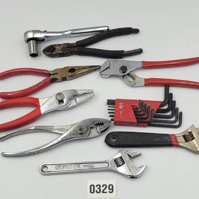 Hand Tool Lot #1