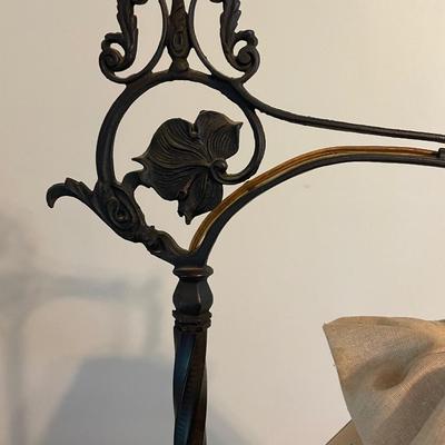 60â€ lamp