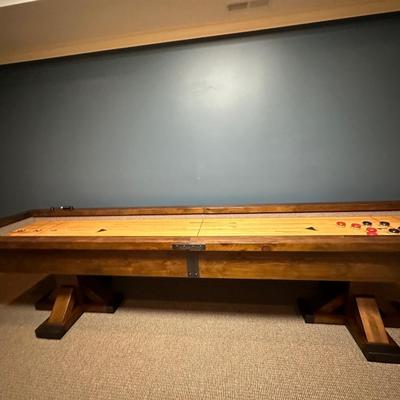 Legacy shuffleboard table