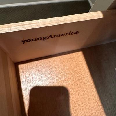 Young America white desk and chair