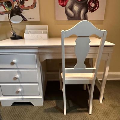 Young America white desk and chair