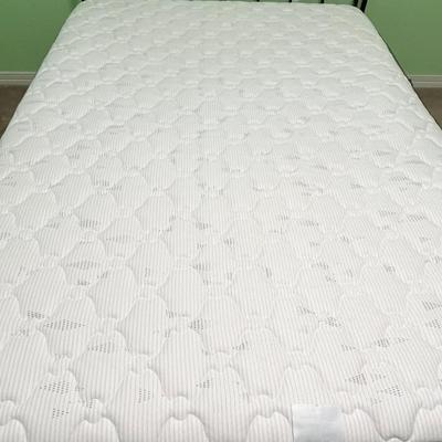 Full Metal Bed ~ Includes SIMMONS BEAUTY REST Mattress & Box