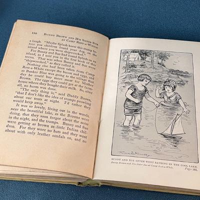 1916 CHILDRENS BOOK â€œBUNNY BROWNâ€ 