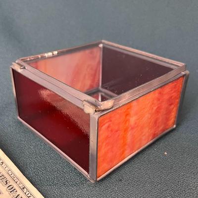 LEADED GLASS BOX HINGED TOP MIRRORED INNER BOTTOM