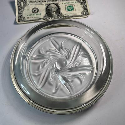 HEFTY GLASS SWIRL DISH 3-D SWIRL 