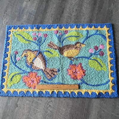 COLORFUL BIRDS CREWEL EMBROIDERY RUG