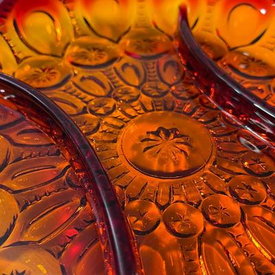 VINTAGE AMBERINA RELISH DISH STARS AND MOON PATTERN L. E. SMITH