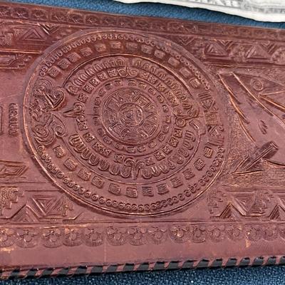 EXTRA NICE VINTAGE AZTEC CALENDAR LEATHER WALLET NEVER USED
