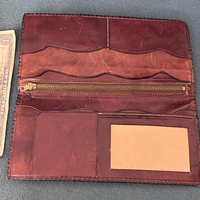 EXTRA NICE VINTAGE AZTEC CALENDAR LEATHER WALLET NEVER USED