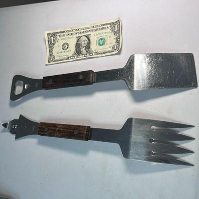 PARTY BAR-B-QUE 2 PC. TOOLS WOOD RIVETED HANDLES