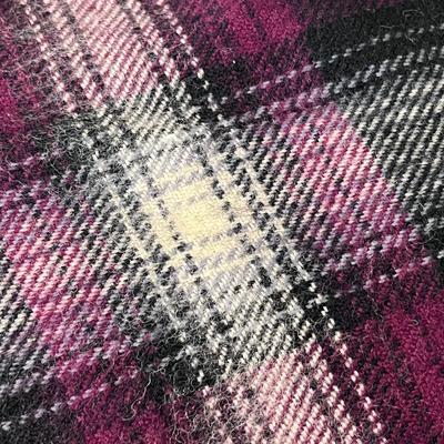 EXCELLENT AUSTRALIAN WOOL SCARF