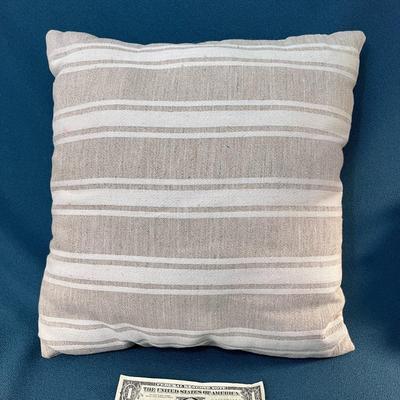 BEIGE TAN LINEN THROW PILLOW