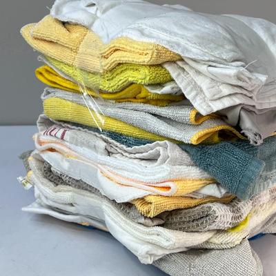 RAG BUNDLE MOSTLY TERRY CLOTH AND MICROFIBER