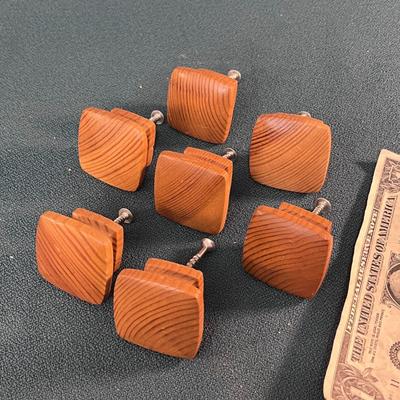 SET OF 7 MATCHING WOOD KNOBS