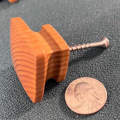 SET OF 7 MATCHING WOOD KNOBS