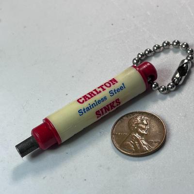 NIFTY ADVERTISING KEY CHAIN MAGNET â€œCARLTON SINKSâ€