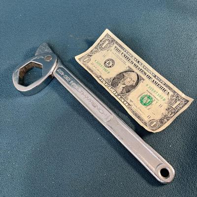 MULTI-WRENCH TOOL  13/16 â€“ 1-1/4 
