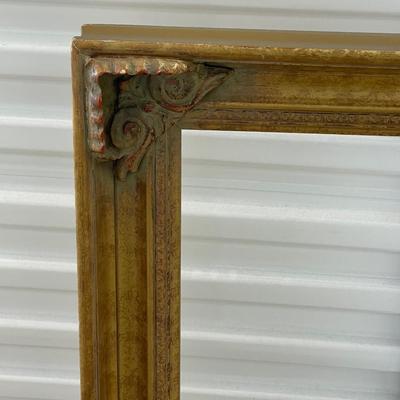 Antique Wood Frame - Embellished Corners