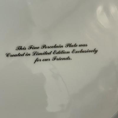 New Signed Magnolia House Dinner Plate