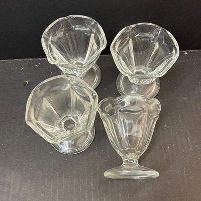 Set of 4 Vintage Mini Parfait Glasses