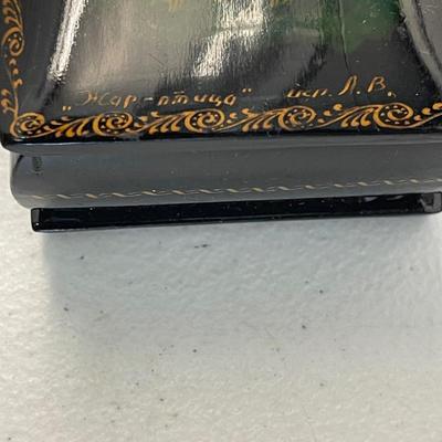 Vintage Hand Painted Lacquer Khokloma Wood Trinket Box