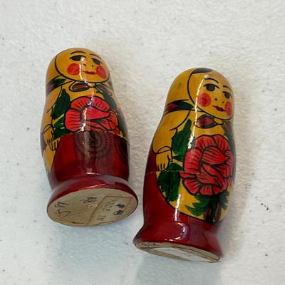 Vintage Hand Painted Khokloma Wood Nesting Dolls