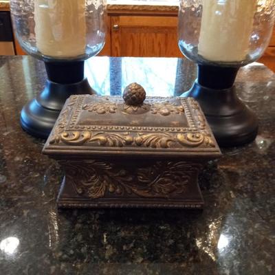 PAIR OF HURRICANE CANDLE HOLDERS AND A LIDDED BOX
